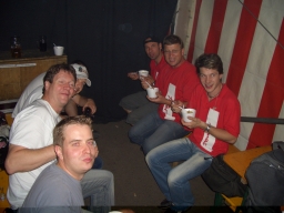 som05